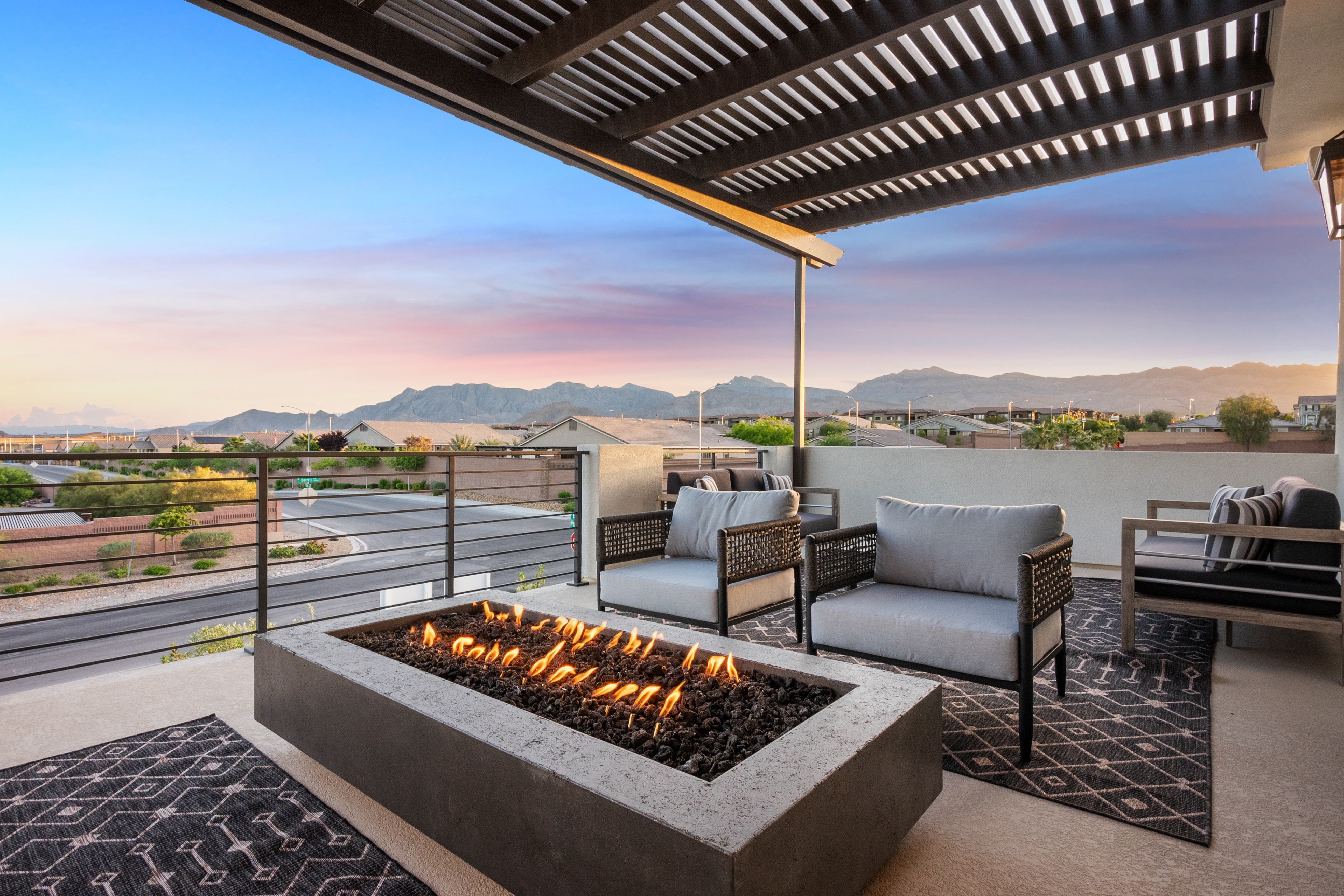 Modern single-family home by Sequoia Homes